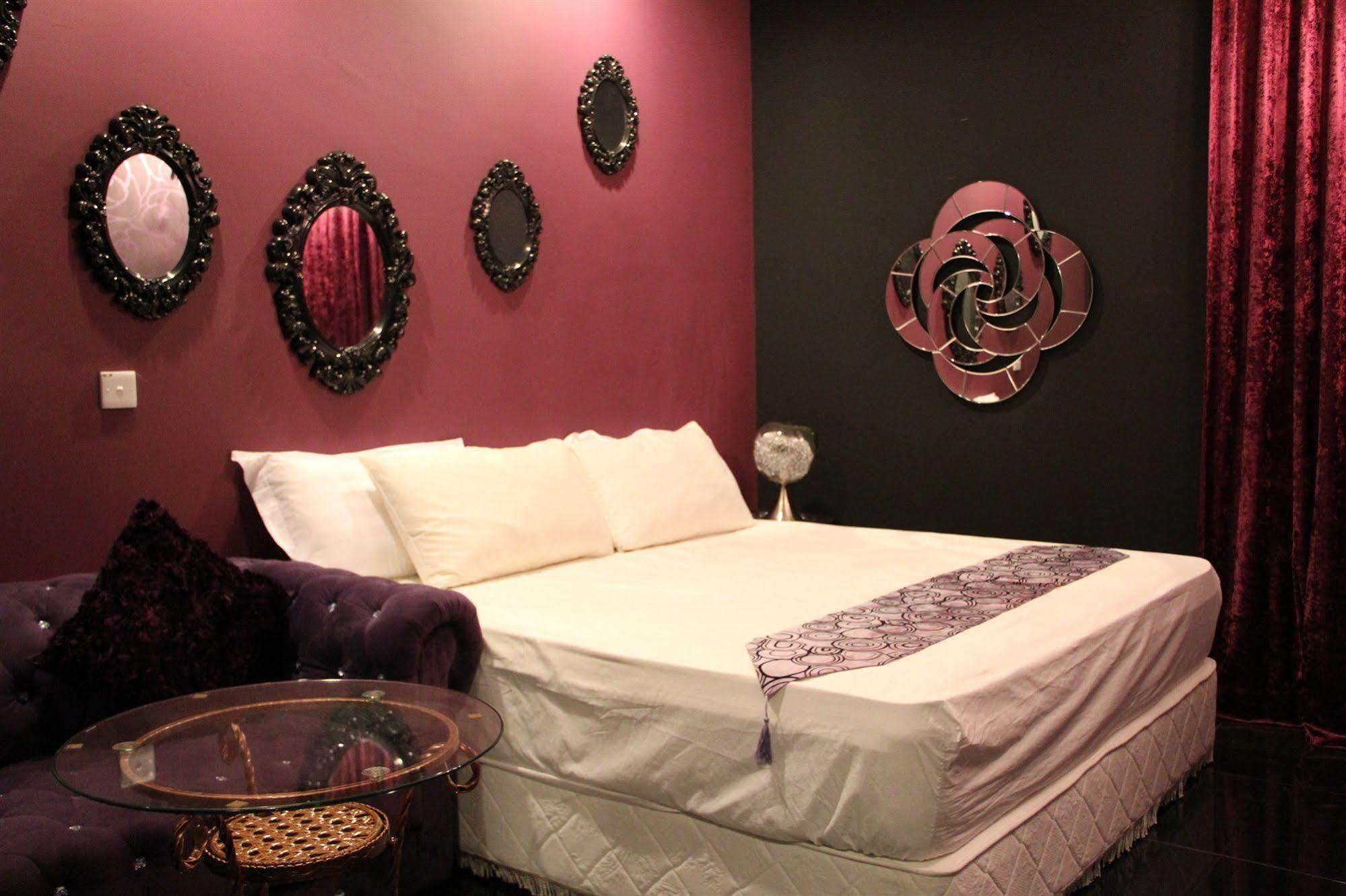 Love Inn Boutique Hotel Kuala Lumpur Exterior photo